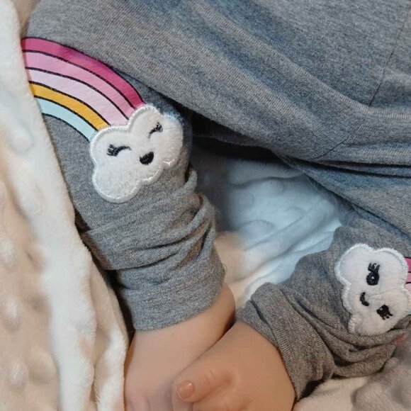 Ashton Drake Galleries So Truly Real 'Picture Perfect' Doll by Waltraud Hanl - Picture 9 of 10